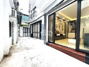 nhà đẹp mới xây 5 tầng mới cứng - trung tâm quận thanh xuân.