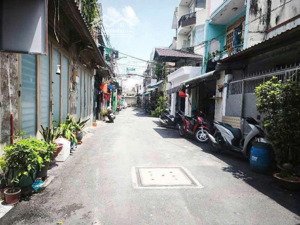 cần bán căn nhà ngay chợ thiếc lê văn khương, quận 12 dtsd 56m2, giá 1tỷ280 tl