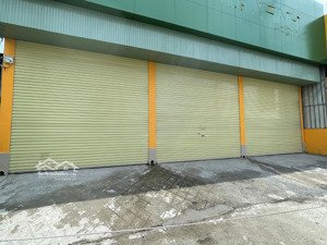 cho thuê nhà mặt tiền đường hoàng quốc việt giá 25 triệu tháng