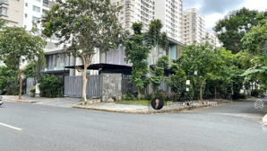 bán biệt thự đơn lập 700m2 - căn góc 3 mặt tiền khu mỹ phú 2 - siêu hiếm giá thỏa thuận