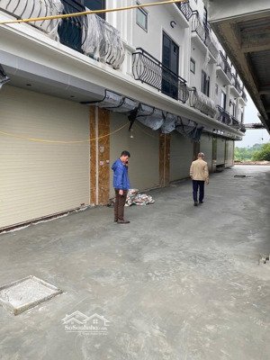 bán nhà 4 tầng 50m cát thuế phù hợp ở đầu tư giá 4,85 tỷ cách đltl 1km