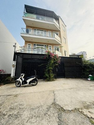 căn này bán nhanh - chdv 4 tầng lô góc lê văn chí - 84m² sẵn thu nhập 40tr/ tháng