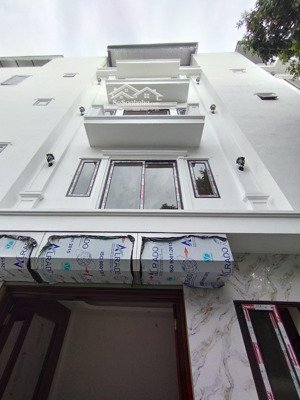 hàng kịch độc!! hiếm có ở thị trường!! trong đê-cách ql 6 chỉ 400m-nhà full nội thất-giá cực kì tốt