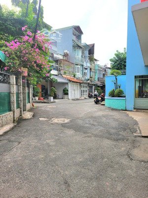 nhà 3 tầng hẻm xe hơi nguyễn oanh ngay ngã 6 gò vấp chỉ 6,8 tỷ