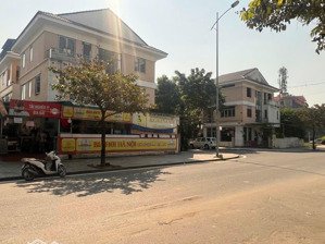 bán căn biệt thự dt 235m, xây 3 tầng, giá 50 tỷ tại kdt dương nội hà đông