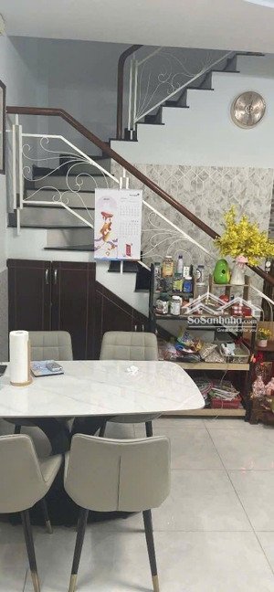 bán nhà mới rộng thoáng đường phạm thế hiển p4 q8