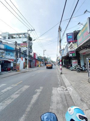 66m2 -nhà 3 tầng- sát đường số 5 -linh xuân-thủ đức-giá chỉ 3.9tỷ hiếm nhà 3 tầng 66m2 giá dư