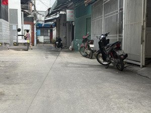 bán nhà đường phú thọ hoà - (ngang 5m x 18m - nở hậu l 8,5m) - q. tân phú 