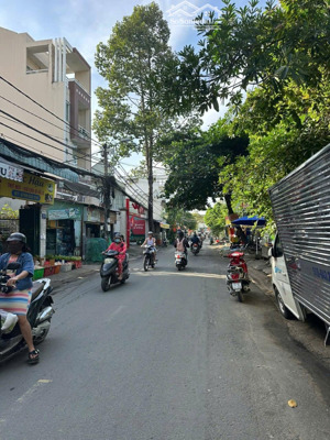 hàng vip đẹp nhất con đường - lô góc 2 mặt tiền đẹp nhất đường nguyễn tuyển quận 2 (tp. thủ đức)