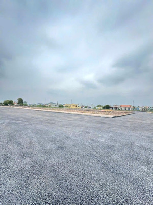 bán lô đất 89m lô góc 2 mặt đường gần kcn visip và đường cao tốc mới, vài phút ra bãi tắm quất lâm