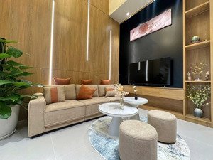 cho thuê nhà phố the orchard -sycamore bình dương full nội thất hiện đại giá 45 triệu ( bao phí ql)