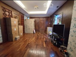 lạc long quân, tân bình - hẻm 8m - dt 72m2 4m x 18m - chỉ 8.9 tỷ