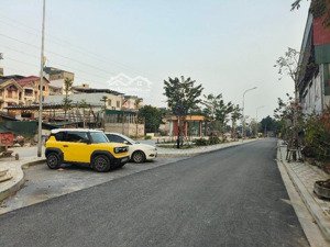 bán nhà chính chủ 110m2, 2 căn, 1 căn chủ nhà đang ở 1 căn chủ đang cho thuê giá bán 2 căn 21 tỷ