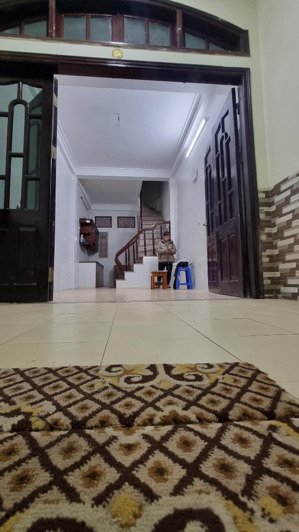 nhỉnh 9tỷ nhà phố hào nam 2 mặt ngõ thông - 10m ra ôtô, 30m ra mặt phố - gần hồ - gần ga 5tầng 36m2