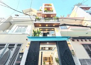 chỉ 8,38tỷ - nhà mới 5 tầng - ngang 4.2 m vuông vức full nội thất đường nguyễn văn khối