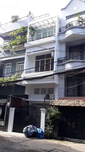 cần bán 2 căn nhà đôi nguyễn hữu cảnh, bình thạnh sát quận , sổ hồng riêng từng căn