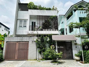 mua đất tặng biệt thự. ngay cao đức lân - biệt thự 4 tầng - 10x20m - giá rất tốt chỉ 45 tỷ