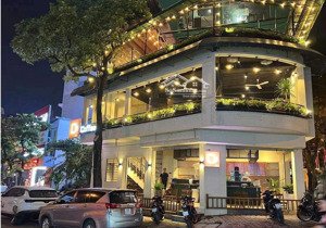 cho thuê mbkd mặt phố lò đúc - mặt tiền lô góc 16m - diện tích 70m2 x 3 tầng - cho làm mọi mô hình