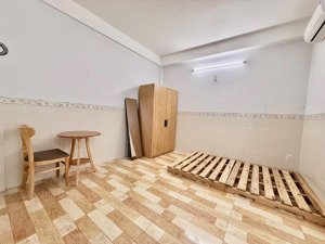 cho thuê phòng studio sẵn nội thất cơ bản - thang máy - ngay khu sân bay - cạnh công viên gia định