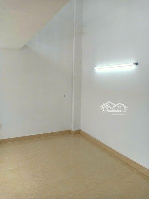 căn hộ chung cư 34m2, giá rẻ, căn góc