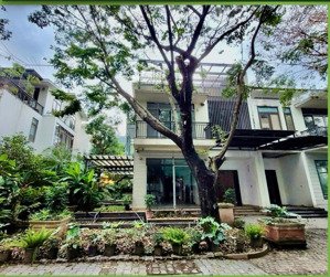 chính chủ bán căn btsl marina ecopark dt 207m2 nhà thô tự do sáng tạo giá rẻ nhất tt. lh 