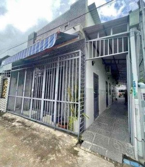 bán đất có trọ 5 phòng/ dt 200m2 giá 1,5 tỷ. đ.nguyễn văn khạ gần kcn tây bắc củ chi, sổ hồng riêng