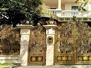 biệt thự cao cấp khu vip giá rẻ nhất khu vực