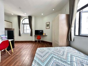 căn hộ xịn xò thang máy 5p sân bay tân sơn nhất nằm ngay nhà ga t3