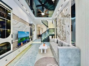 nhà đẹp lung linh sát chợ - 3 pn có 1 pn dưới trệt - hơn 5 tỷ đường phạm văn chiêu -f14 gò vấp