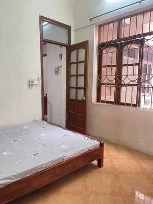 cho thuê nhà nguyên căn ngõ 299 đường hoàng mai