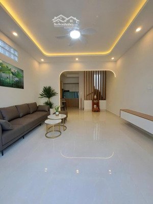 11^ bán nhà mới vị trí đẹp trung tâm thủ đức chỉ nhỉnh 5 tỷ **78