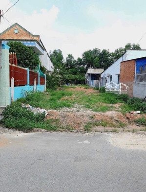 đất ngộp bán gấp 150m2 mt đường bầu mây, ngay gần cổng chào tây ninh, giá 850 triệu