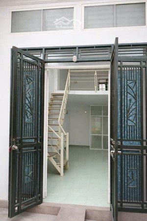 hiếm - sót lại 5 tỷ bán nhà đức giang - long biên 34m2 1 tầng 1 gác lửng cho thuê hay sửa ở đều ổn