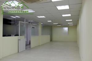 VP Mới + Đẹp 45M2 Free Dịch Vụ Tại 62 Yên Phụ. LH Ngay 0929236669 Giá Thuê Rẻ