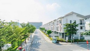 bán shophouse tại trung tâm khu công nghiệp vsip - bắc ninh buôn bán kinh doanh , cho thuê luôn