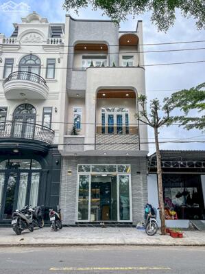 NHÀ 3 TẦNG ĐANG HOÀN THIỆN. MẶT TIỀN ĐƯỜNG XUÂN HỒNG. P LONG TUYỀN - TPCT