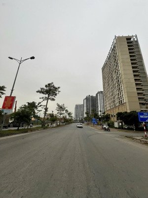 cực hiếm bán căn mặt đường võ nguyên giáp waterfront 1 (228m2 mặt tiền: 12m; đang cho thuê 100tr/th