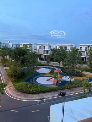 cho thuê phòng trọ full nội thất cao cấp khu villa q9