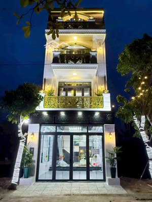 hailongreal: nhà đường 12m, 11,9 tỷ, dt: 5x18m, 4 tầng, mới 100%, khu dân cư vip, dân trí vip