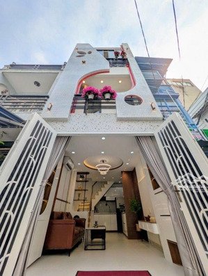 hồ biểu chánh - phú nhuận - nhanh mới kịp - nhà đẹp đón tết