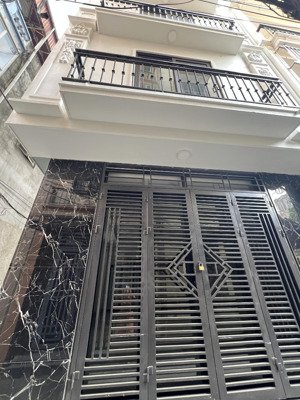 chính chủ cần bán nhà tô hiệu- hà đông: 45m 5t thang máy, lô góc, ô tô, 9.3 tỉ