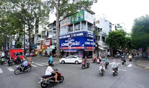 SÁT MẶT TIỀN BÀ HẠT – 5.3 x 10m – 5 TẦNG – NỘI THẤT CAO CẤP – CĂN GÓC THOÁNG – 6 PHÒNG - GẦN CHỢ NGUYỄN TRI PHƯƠNG – 8.X TỶ