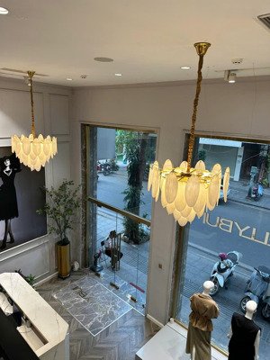 cho thuê nhà mặt phố quán thánh: dt 80m2 x 2 tầng, mt 7m, nhà mới, giá 35 tr/th