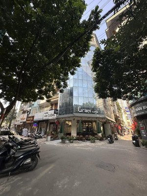 bán nhà phố hoàng quốc việt-cầu giấy- lô góc 7 tầng thang máy-ô tô tránh-thuê 50tr/th-dt65/90m