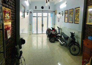 bán nhà hxh phan đình phùng, phường 1, phú nhuận, sát mt, giáp quận 1. giá chỉ 8.8 tỷ (tl)