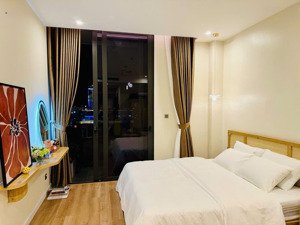 căn hộ cao cấp chỉ 1,xx tỷ đã có nội thất. cách biển 3 bước chân