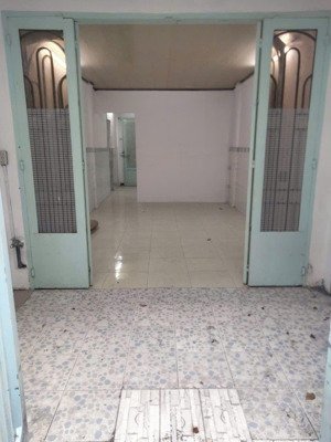 cho thuê nhà trệt 1 lầu - nhà thông thoáng, an ninh - tuấn 