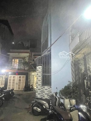 bán nhà cấp 4, ngay hàng xanh gần mt xô viết nghệ tĩnh, dt 70m² (ngang gần 5m). giá 8.x tỷ.