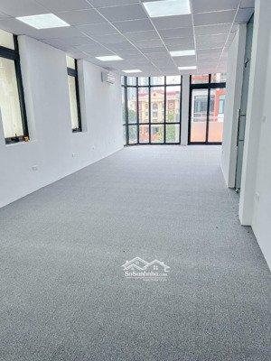 cho thuê mbkd văn phòng tầng 2 toà văn phòng lê đức thọ hàm nghi dt 120m2