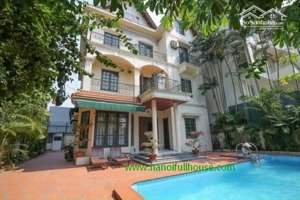 căn biệt thự bể bơi sân vườn đẹp có diện tích rộng 343m2, bể bơi, xe hơi vào rẻ nhất hồ tây